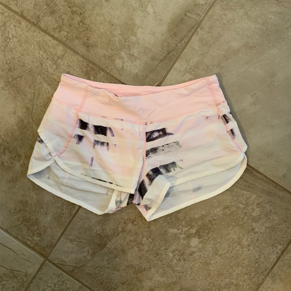Lululemon speed up shorts 2.5 inch inseam